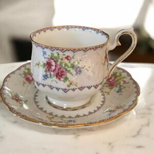 Vtg Royal Albert Bone China 'Petit Point' Tea Cup & Saucer Set England
